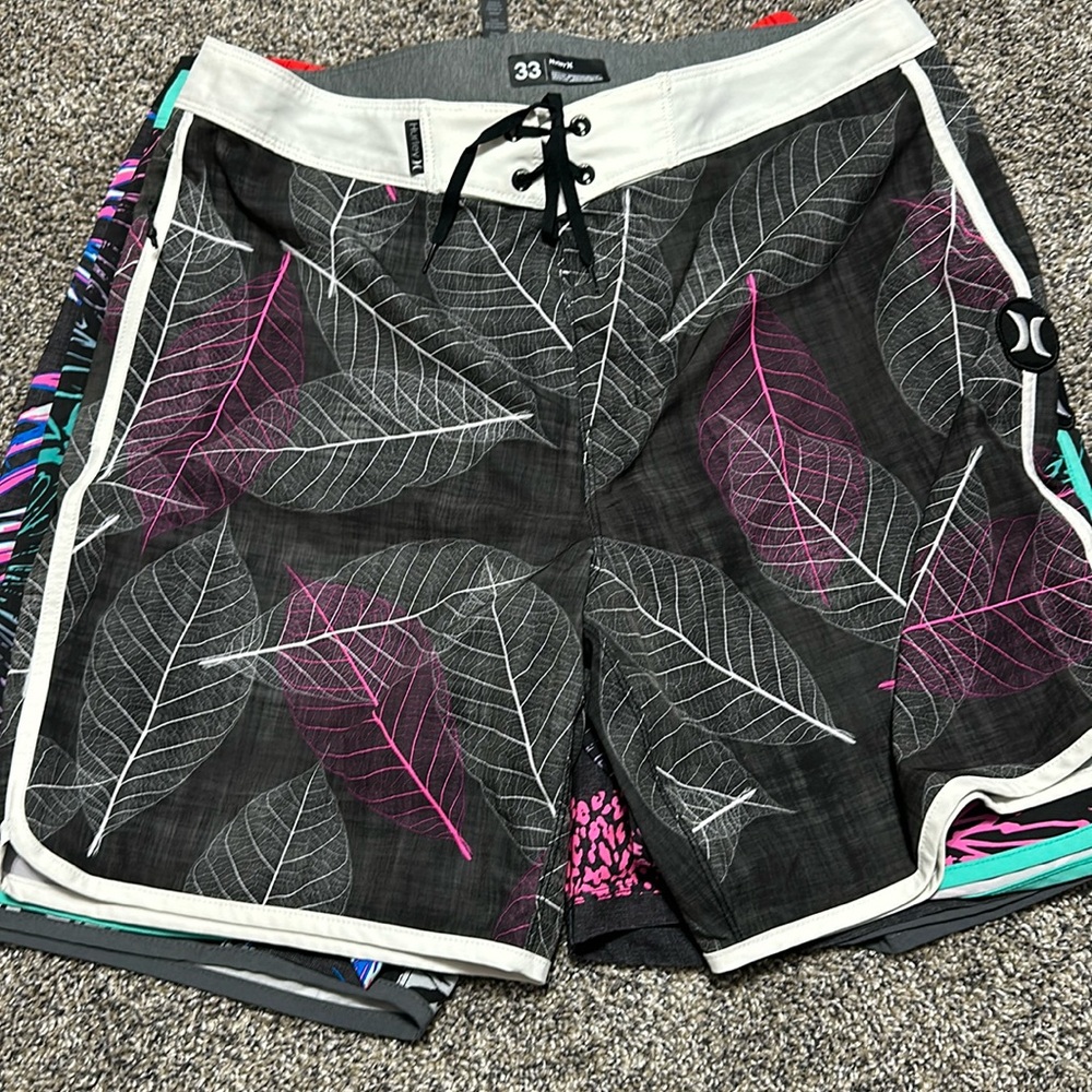 Men’s Hurley Board Shorts *33
